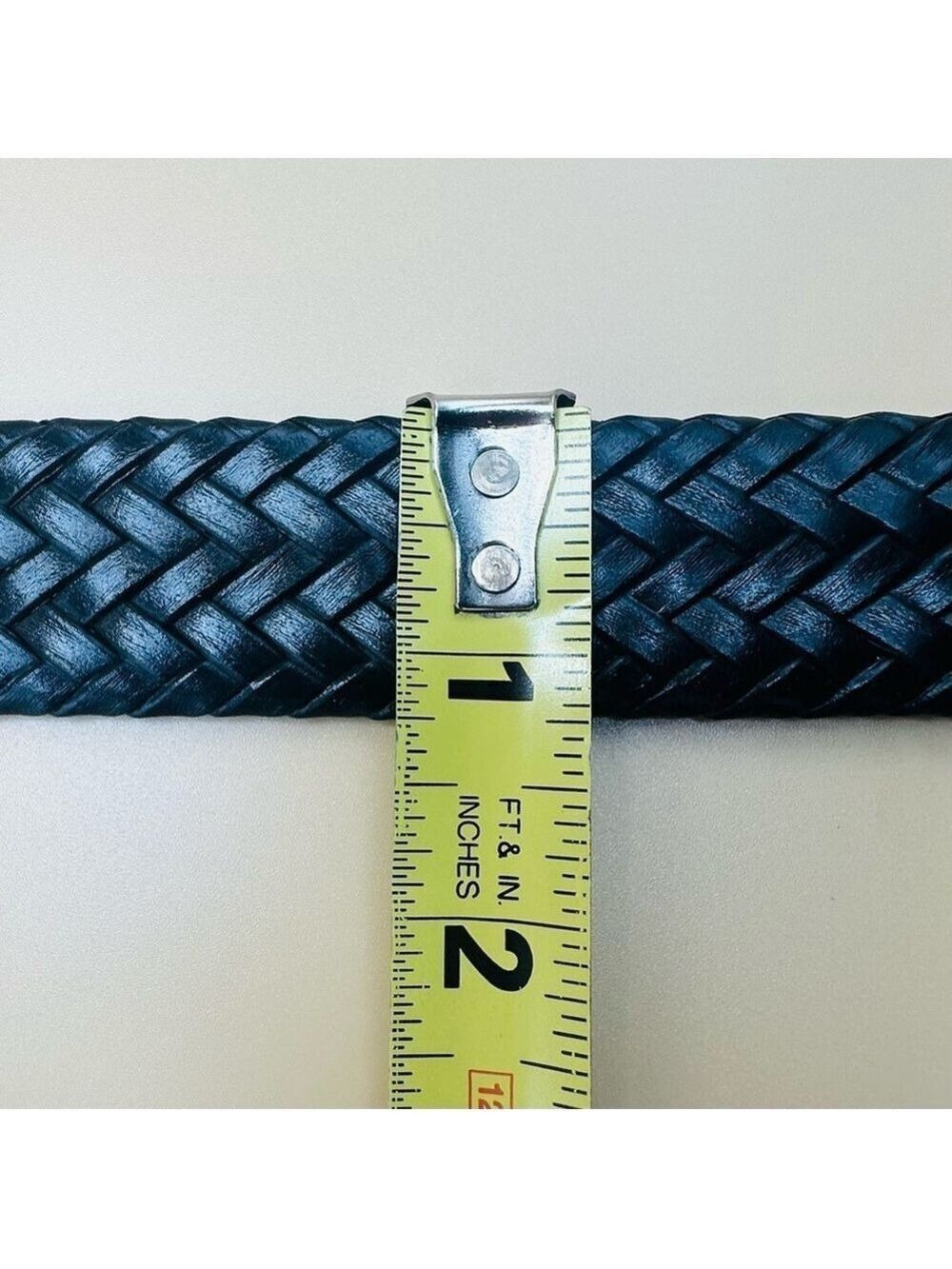 Bloomingdales Reversible Boys Brown and Black Braided Belt Size 24 - Picture 4 of 16